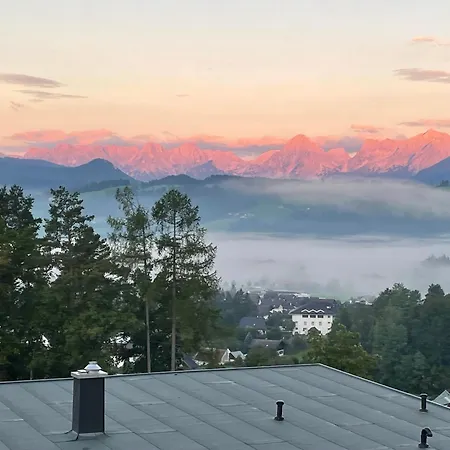 Modernes Haus Mit Super Aussicht Casa de Férias Windischgarsten