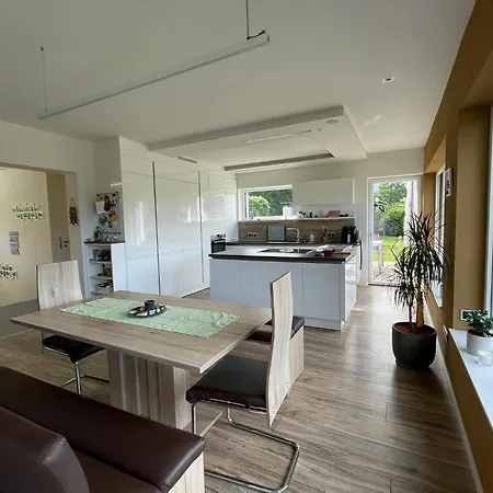 Modernes Haus Mit Super Aussicht Ferienhaus *