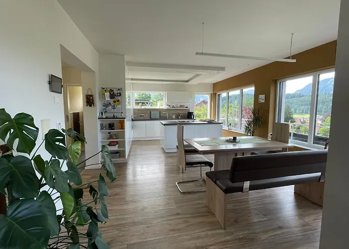 펜션 Modernes Haus Mit Super Aussicht